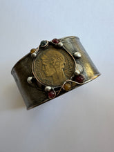 French Coin Cuff Medium Neutral